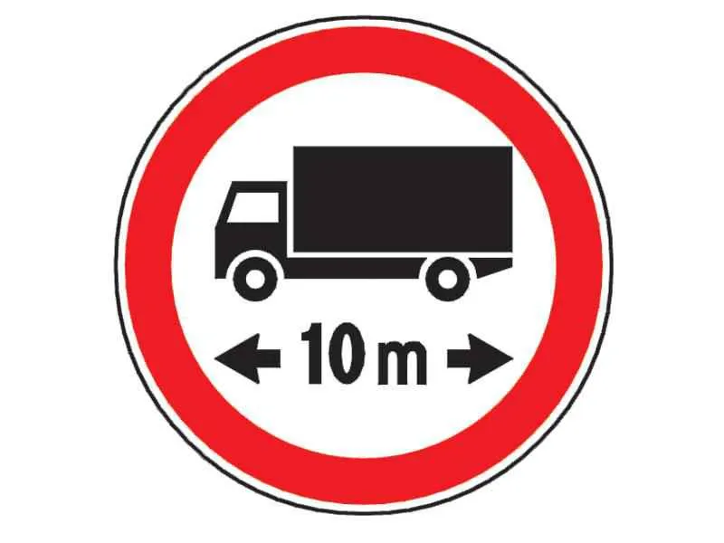 Puteţi circula în continuare la întâlnirea indicatorului?